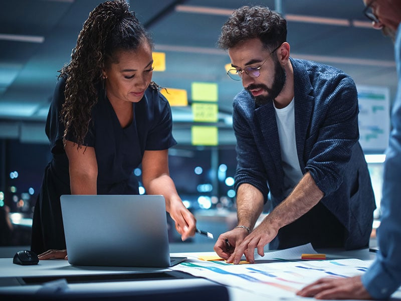 Diverse-Team-of-Top-Managers-Talk