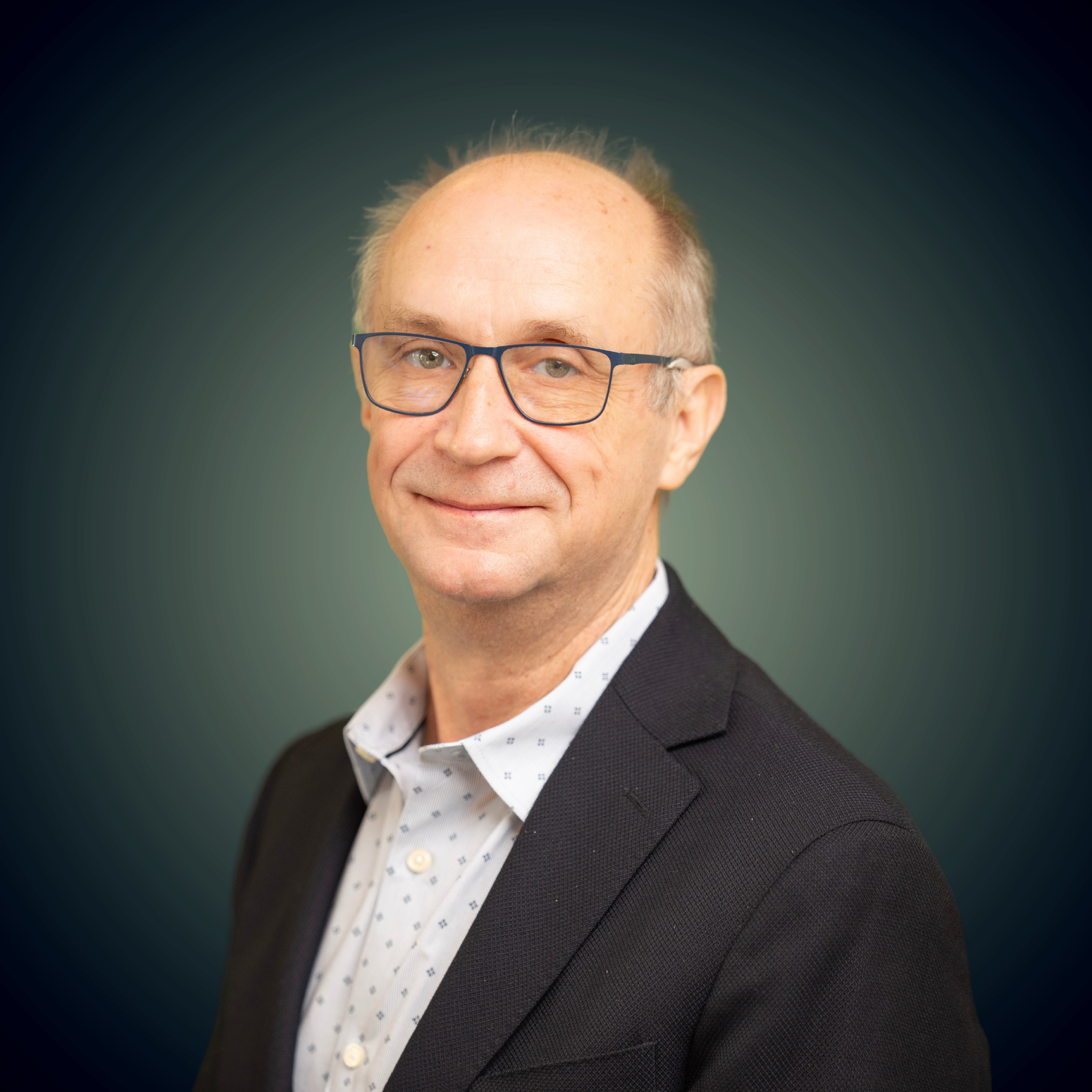 Nicolaas Botes - Headshot 2025